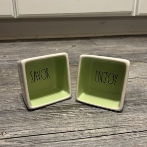 Rae Dunn NWT SAVOR & ENJOY small square bowl set - still in box! Hard to find!